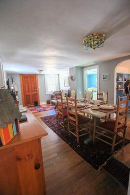 Dining room in Shepherd's Cottage