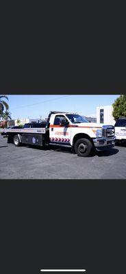 A & B Towing