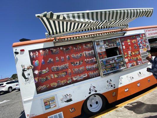 Ice cream Truck ~ Super Cool