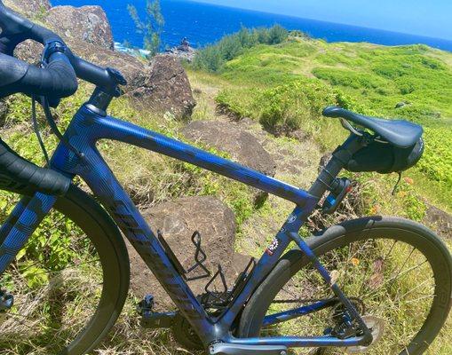 Tarmac bike - well maintained, smooth ride.