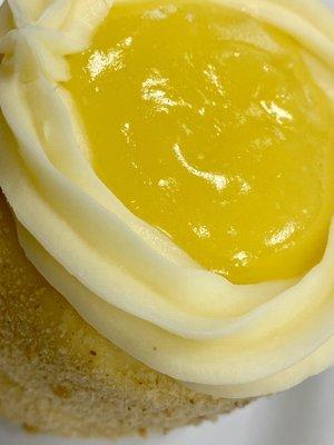 Lemon cheesecake