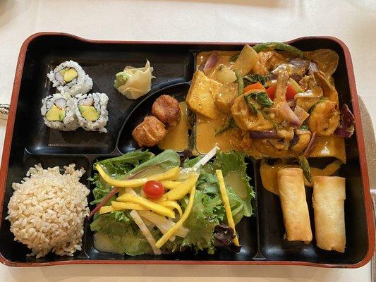 Seafood shrimp Bento with brown rice