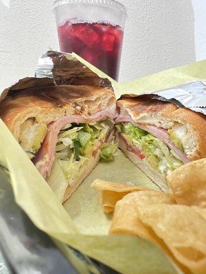 Torta de jamón (ham sandwich)