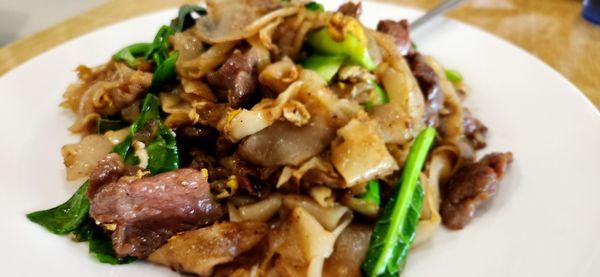 Pad Se Ewe with beef