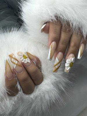 Nails design done by Cindy