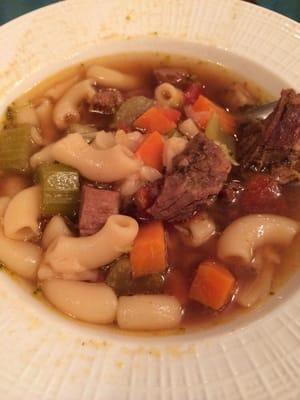 Beef macaroni soup