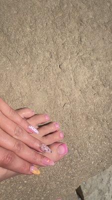 Gel nails & French Tip pedicure