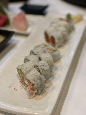 California roll and spicy tuna roll