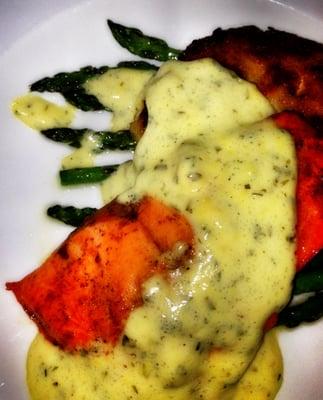 Salmon in a beautiful Bearnaise.