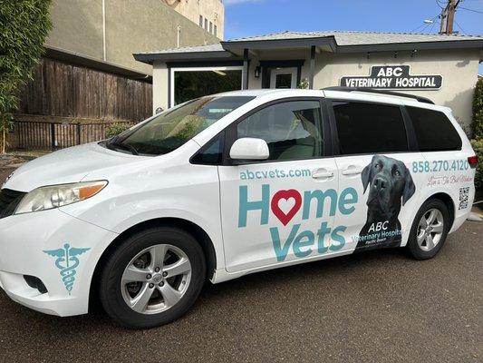 Our mobile service ensures a stress free and relaxing visit for your pet in the comfort of their own home!