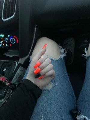 nails