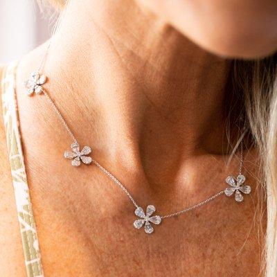 Flower diamond jewelry, modern necklaces and jewelry sets