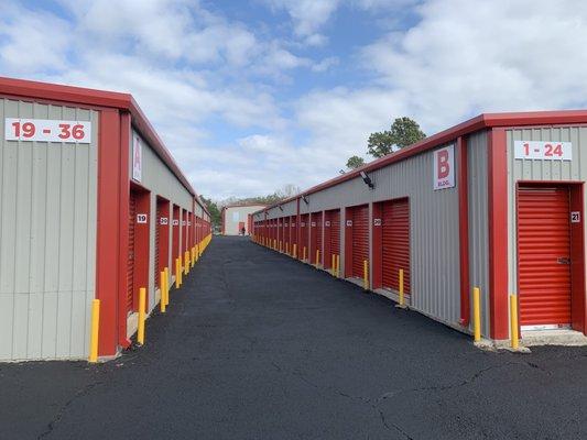 Storage Units in La Marque TX available near Texas City, Galveston, Hitchcock, Tiki Island