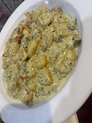 Pesto gnocchi