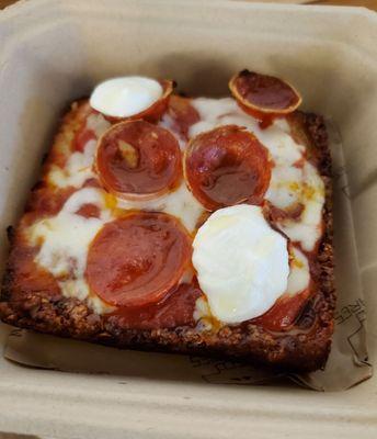 Pepperoni slice