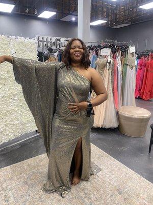 Happy Customer in a Terani Couture dress at H..Harloquin