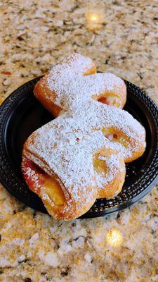 Raspberry Cream Cheese Croissant ($4.89)  10-19-2024