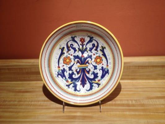 Hand painted pasta bowl w/Ricco pattern 12-inches from Deruta, Italy