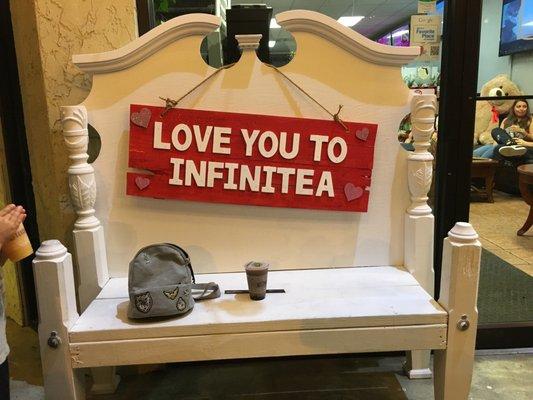 So cute sign and soooo good tea!!