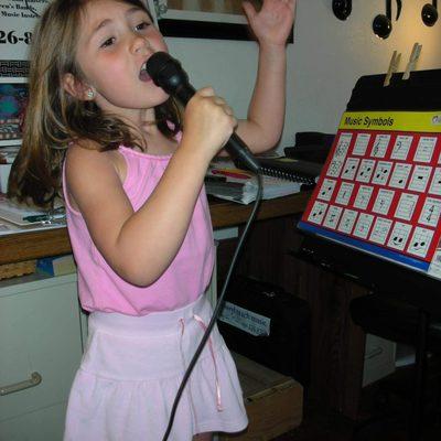 Love to sing? Cheryl Teach Music can guide and assist you.