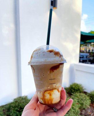 Caramel Ribbon Crunch Frappuccino!