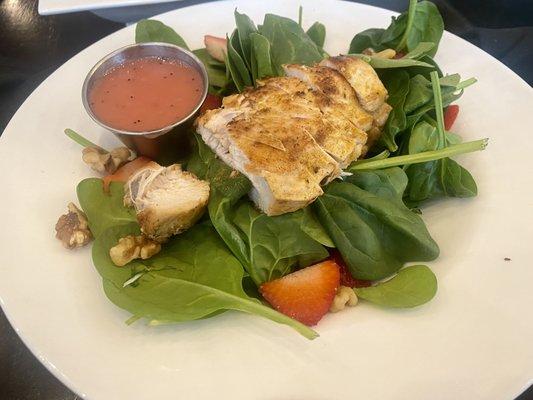 SAUSALITO SPINACH SALAD ($11) -- spinach with strawberries, walnuts and topped with raspberry vinaigrette. WITHOUT onions and cheese.