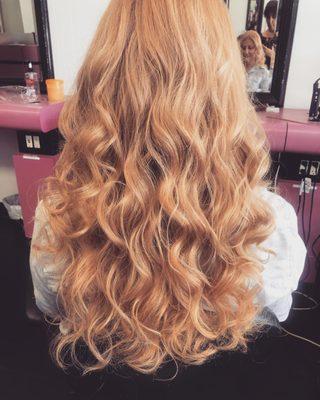 Beautiful Soft Waves by Beauty Nest