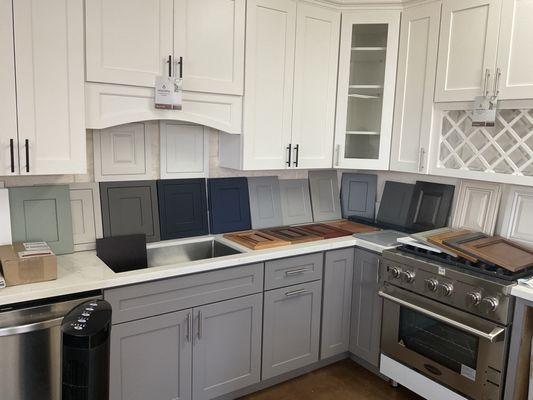 White Shaker Cabinets and Grey Shaker Cabinets