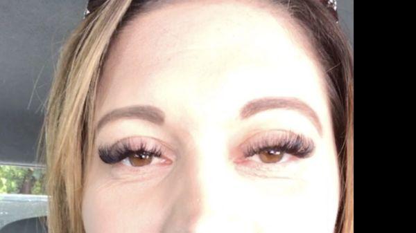 My beautiful lashes by Geovanna.