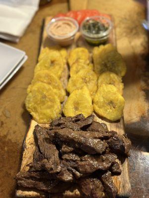 Skirt steak platter