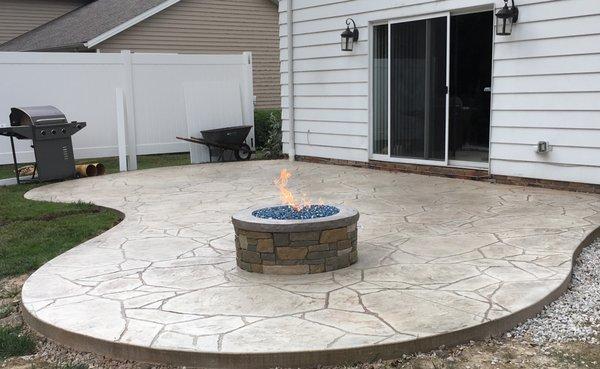 Arizona Flagstone stamped patio w/ custom made natural gas fire pit & Artic Relflective fire glass