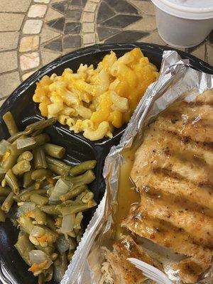 Chicken, green beans, and Mac N Cheese