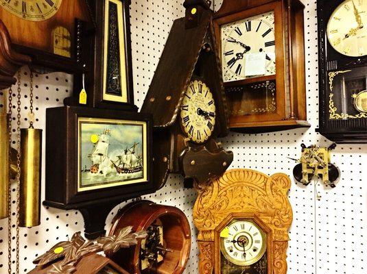 Town Line Thrift & Antiques