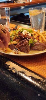 Filet with fries