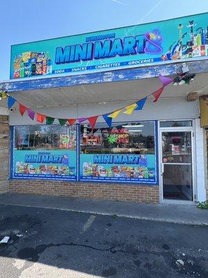 Burlinghton Mini Mart and smoke shop