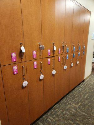 Lockers for your personal belongings