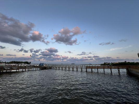 Perfect night for dinner on the water