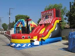 Ahoy Matey!!!  Great slide for large and small events.  Can be used as a wet waterslide or a dry slide.