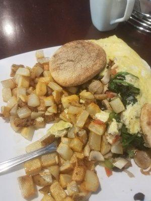 Delicious Veggie Omelet. Fresh and flavorful. The home fries are perfectly cooked. Even the presentation is no accident. Thank you.