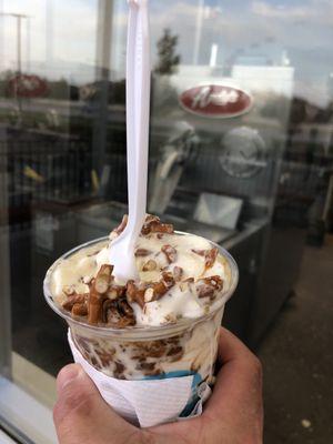 THE best pretzel caramel crunch I have had from Multiple Andys locations from Springfield MO to several IL locations, hands down. Bravo!