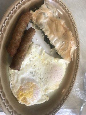 Two eggs, spanakopita and sausage links. It was a special. Very good!