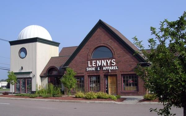 Lenny's Shoe & Apparel