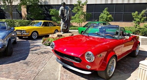 Classic Cars representing Italy, Germany and England