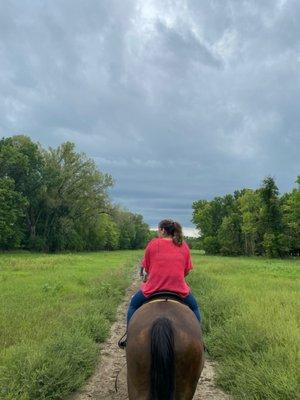 In the middle of the trail, light rain but it was great!