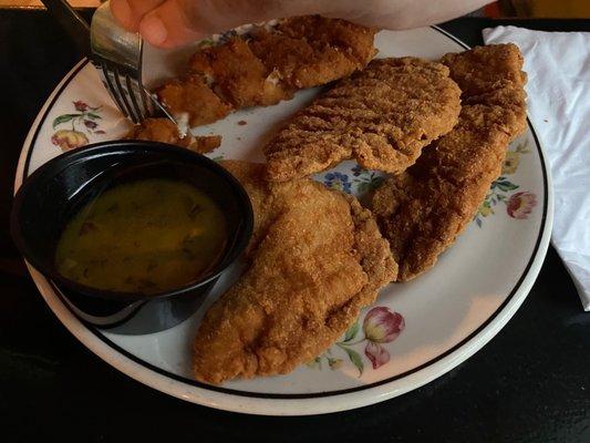 Banging boneless wings are just chicken fingers. This batch looked tired, sad and were incredibly dry and rubbery.