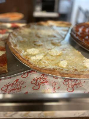 Joe & John's Pizzeria