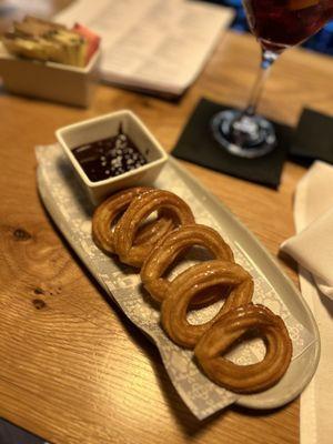 Churros Con Chocolate