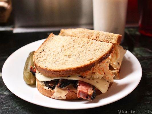 Flatiron Delight with pastrami