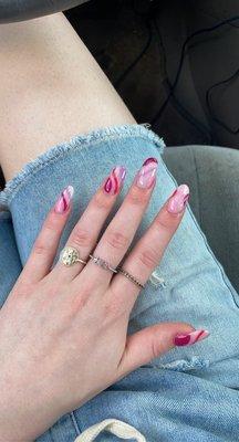 Dip nails