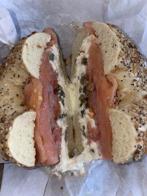 everything bagel with lox, cream cheese, capers, and red onion